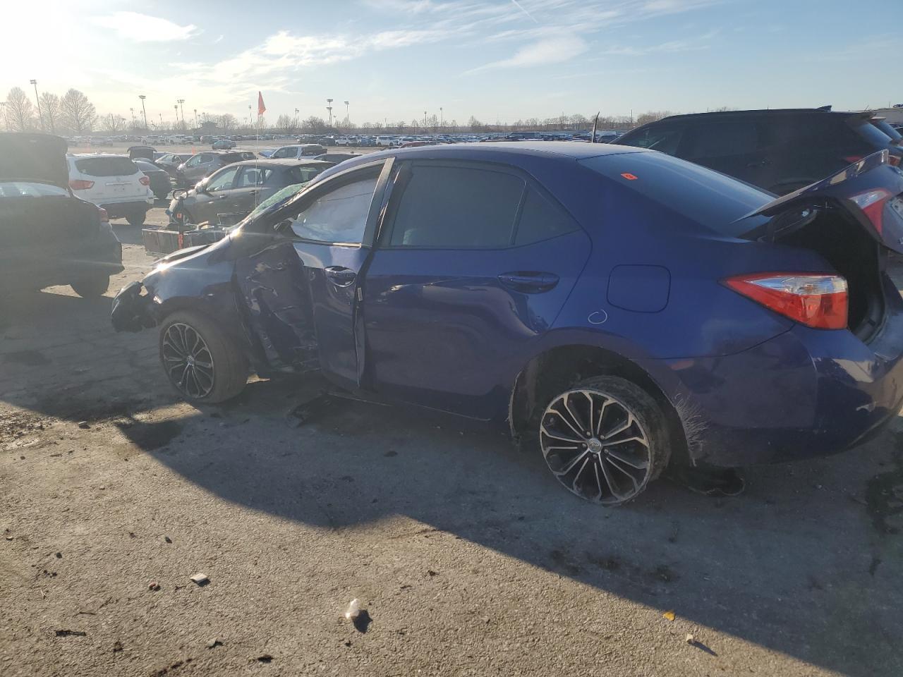 2015 TOYOTA COROLLA L - Image 2