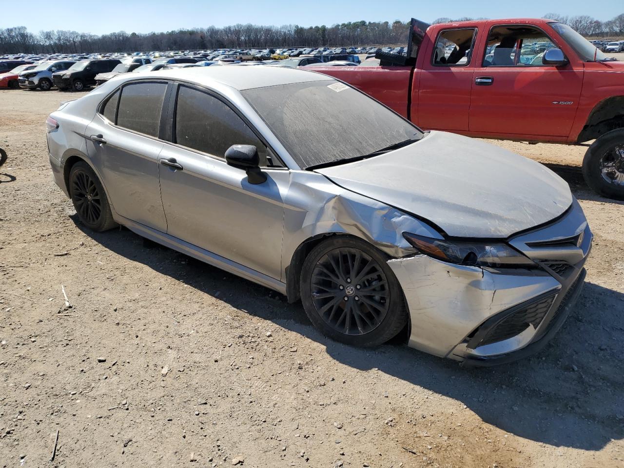 2021 TOYOTA CAMRY SE - Image 4