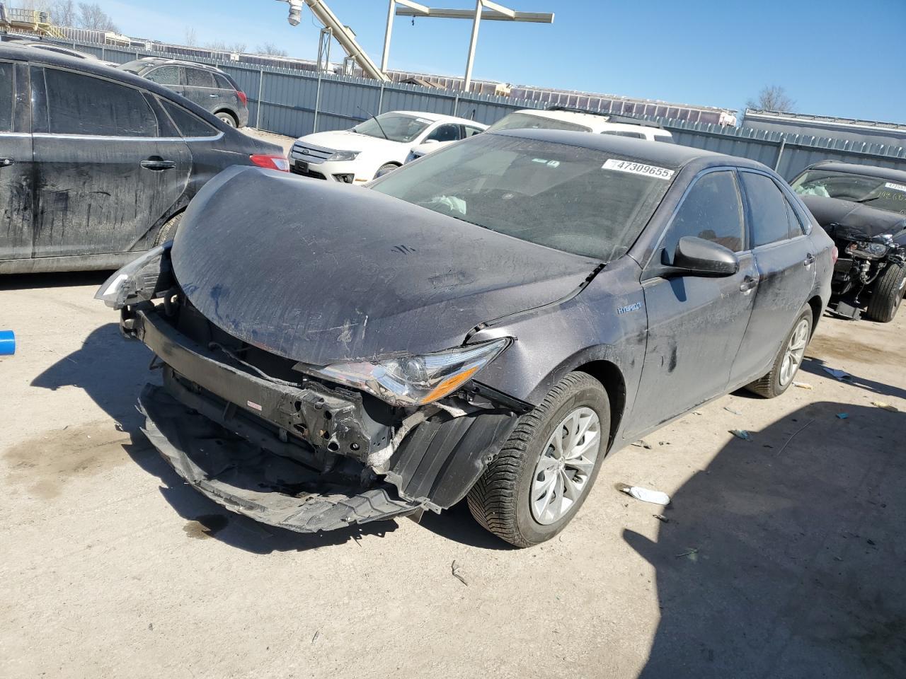 2017 TOYOTA CAMRY HYBR