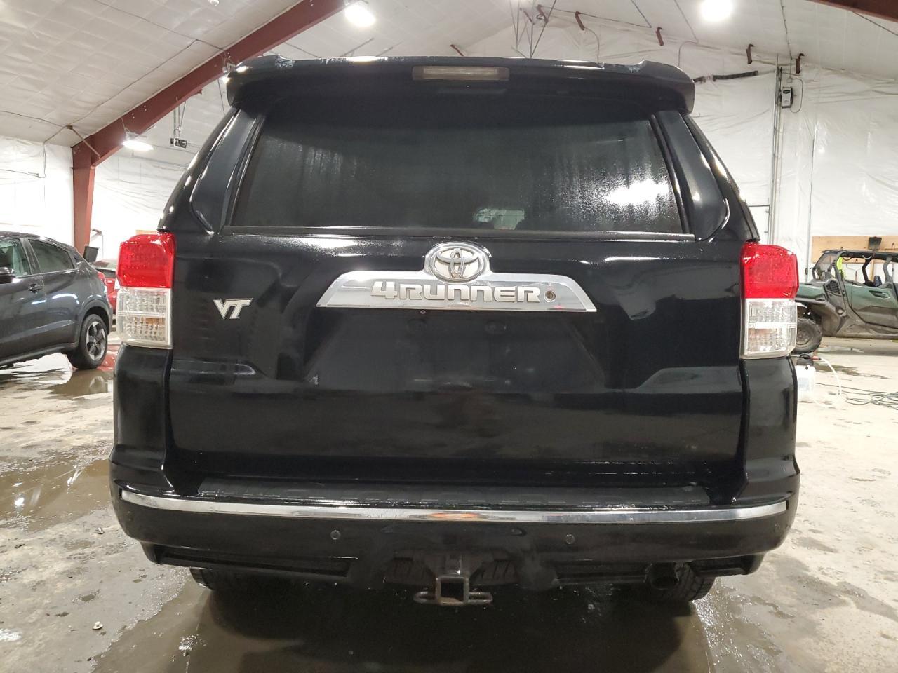 2011 TOYOTA 4RUNNER SR - Image 6