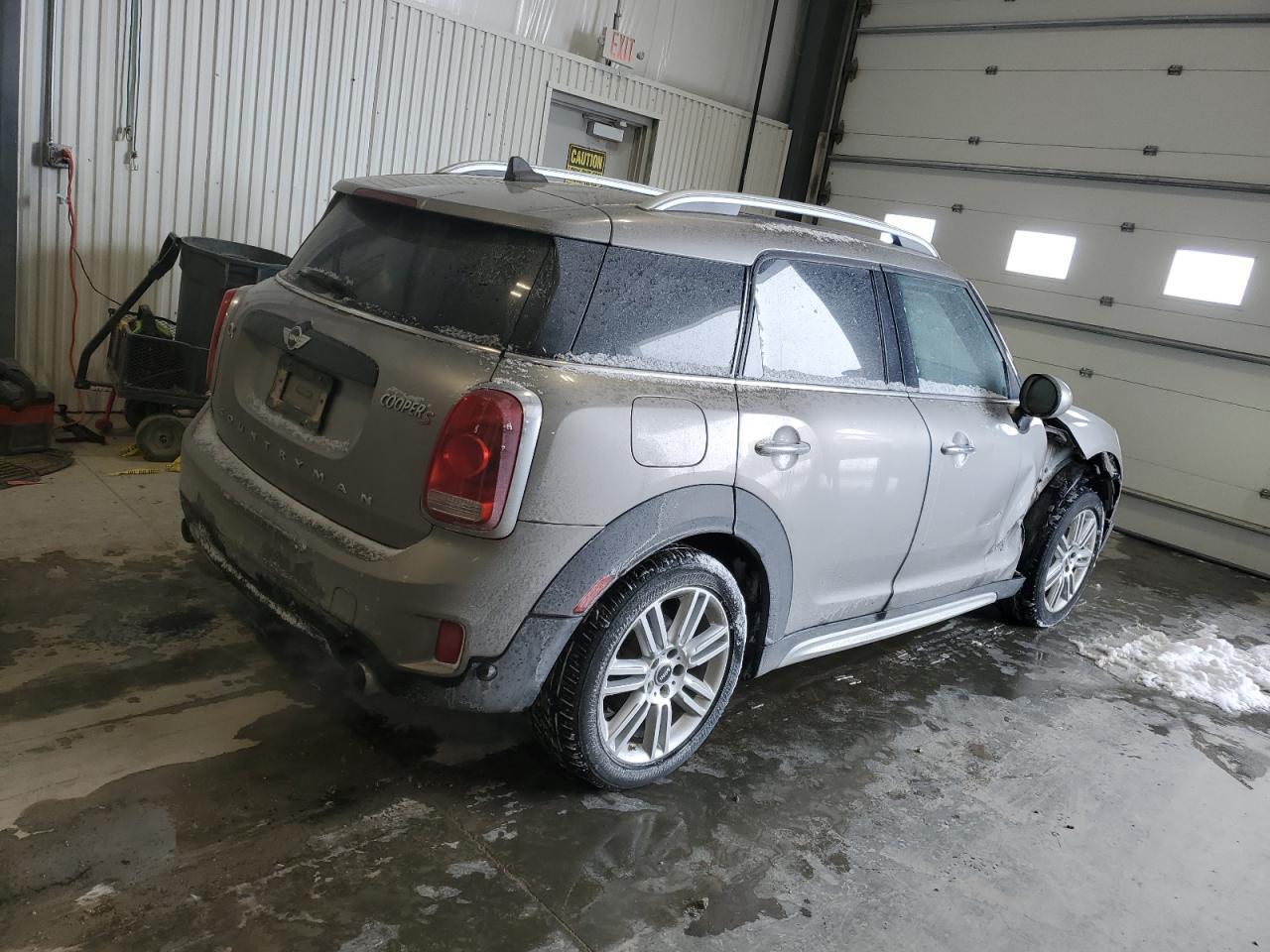 2017 MINI COOPER S C - Image 3