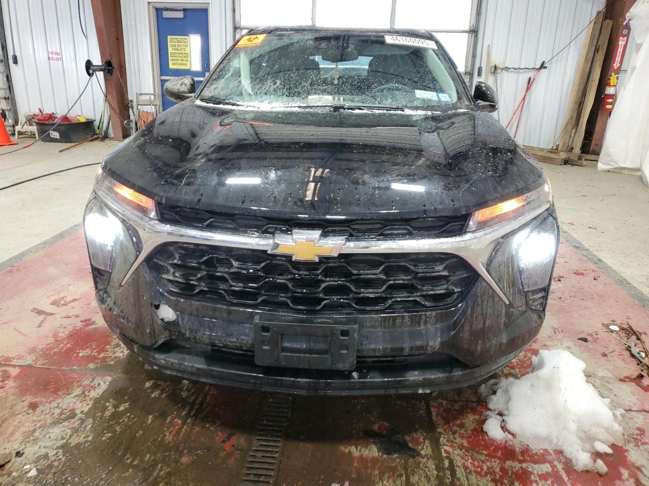 2024 CHEVROLET TRAX LS - Image 5
