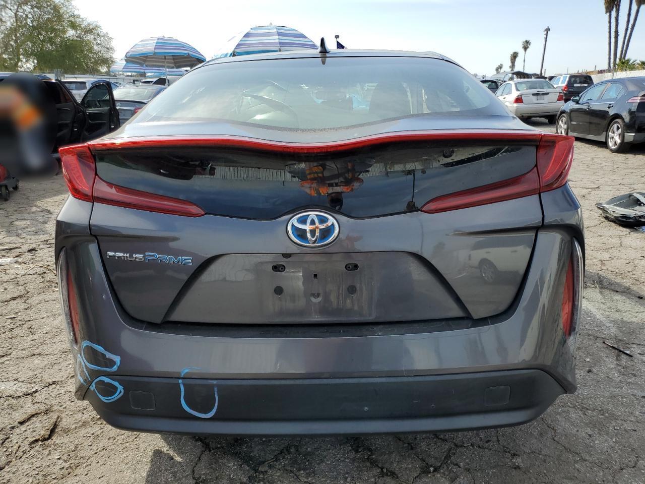2019 TOYOTA PRIUS PRIM - Фото 6