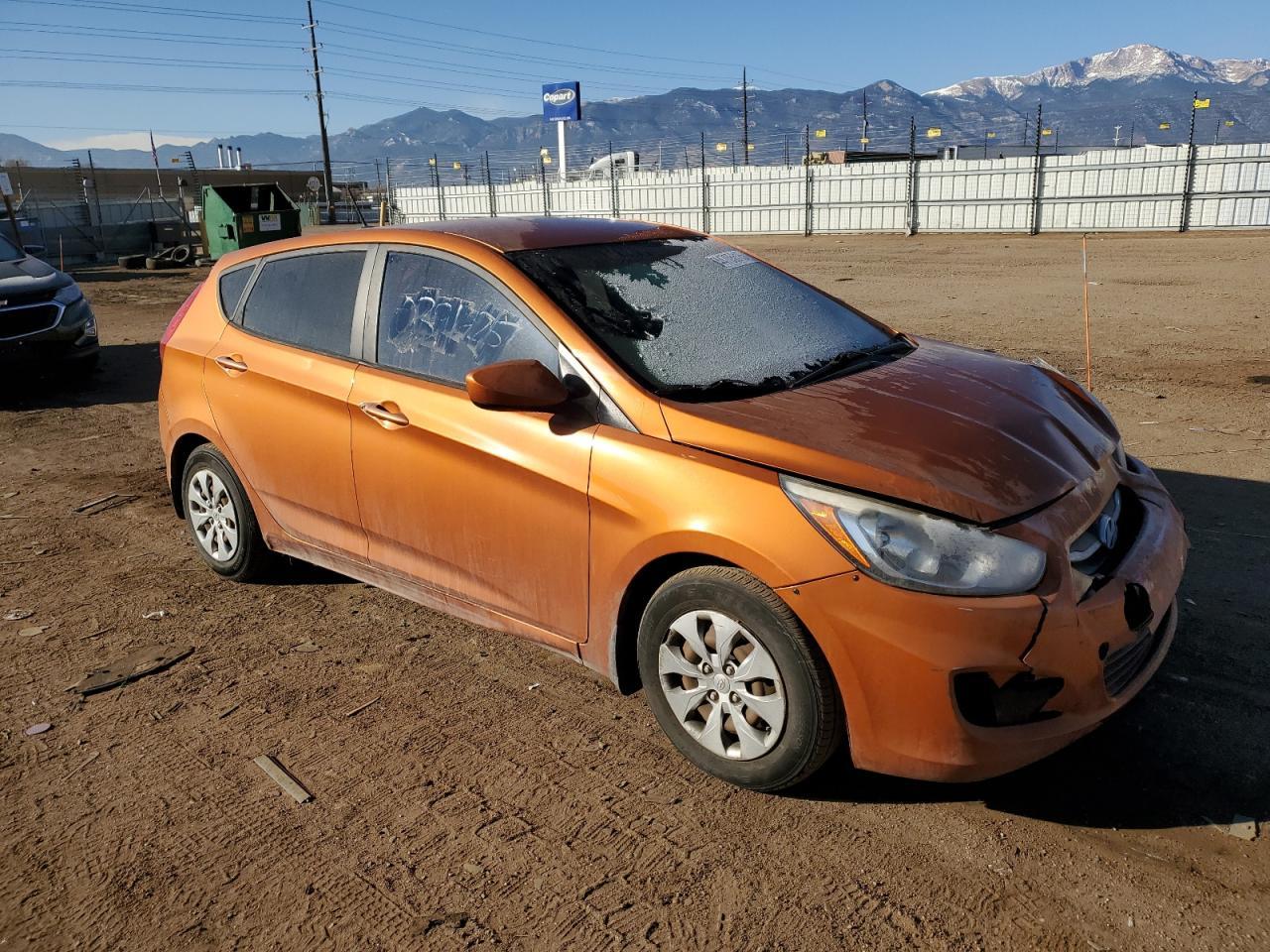 2015 HYUNDAI ACCENT GS - Image 4
