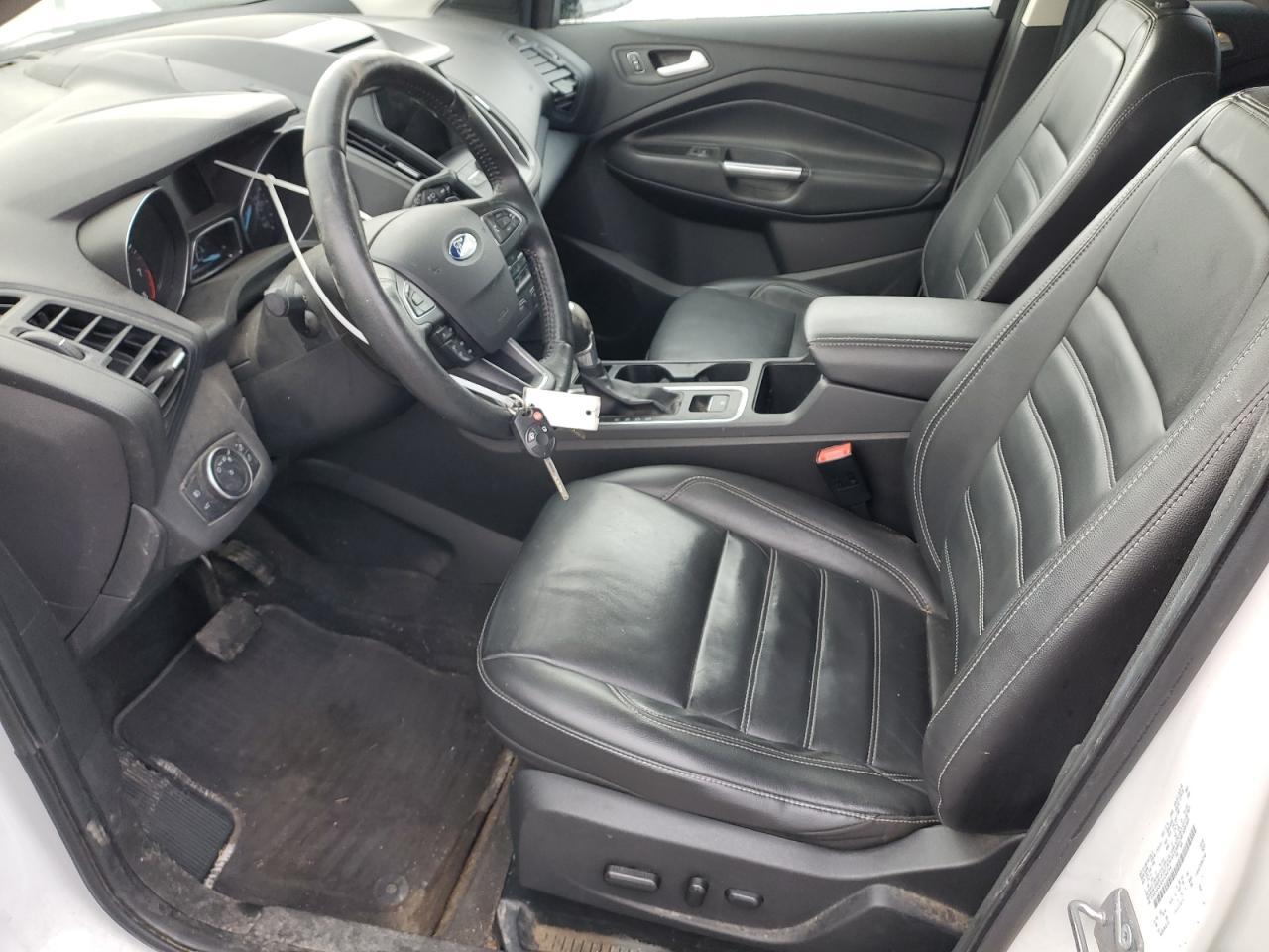2017 FORD ESCAPE SE - Фото 7