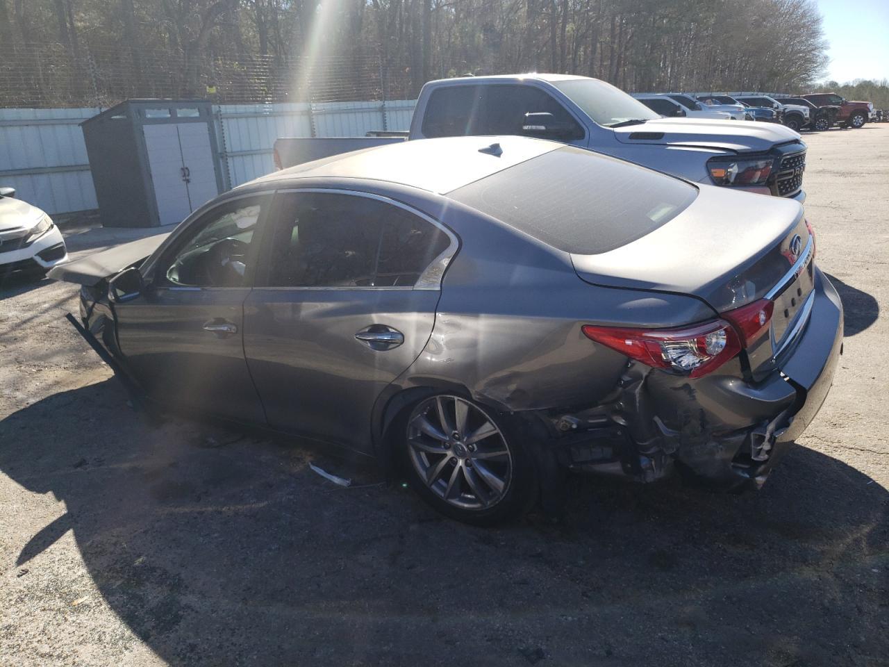 2015 INFINITI Q50 BASE - Фото 2