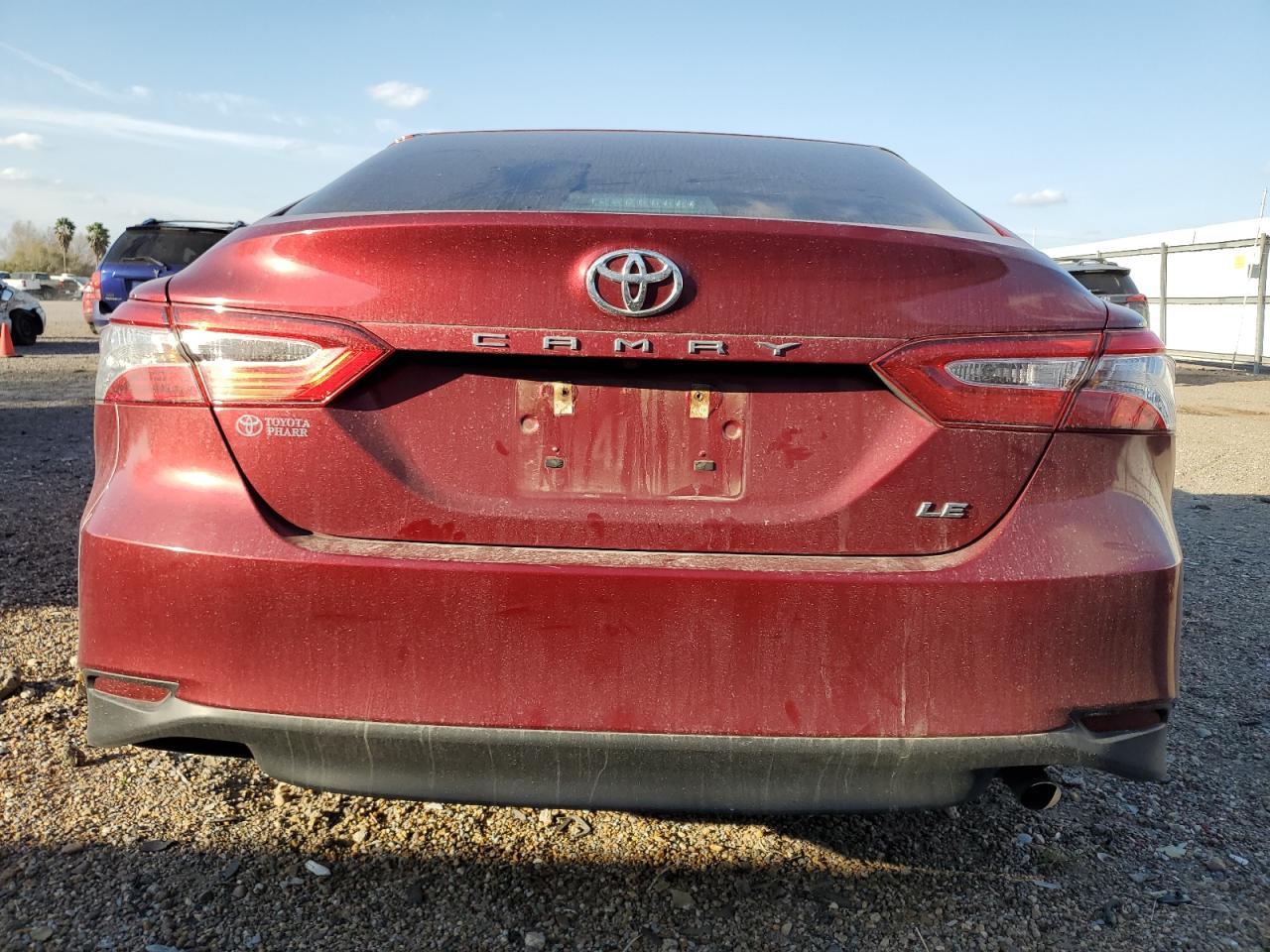 2018 TOYOTA CAMRY L - Фото 6