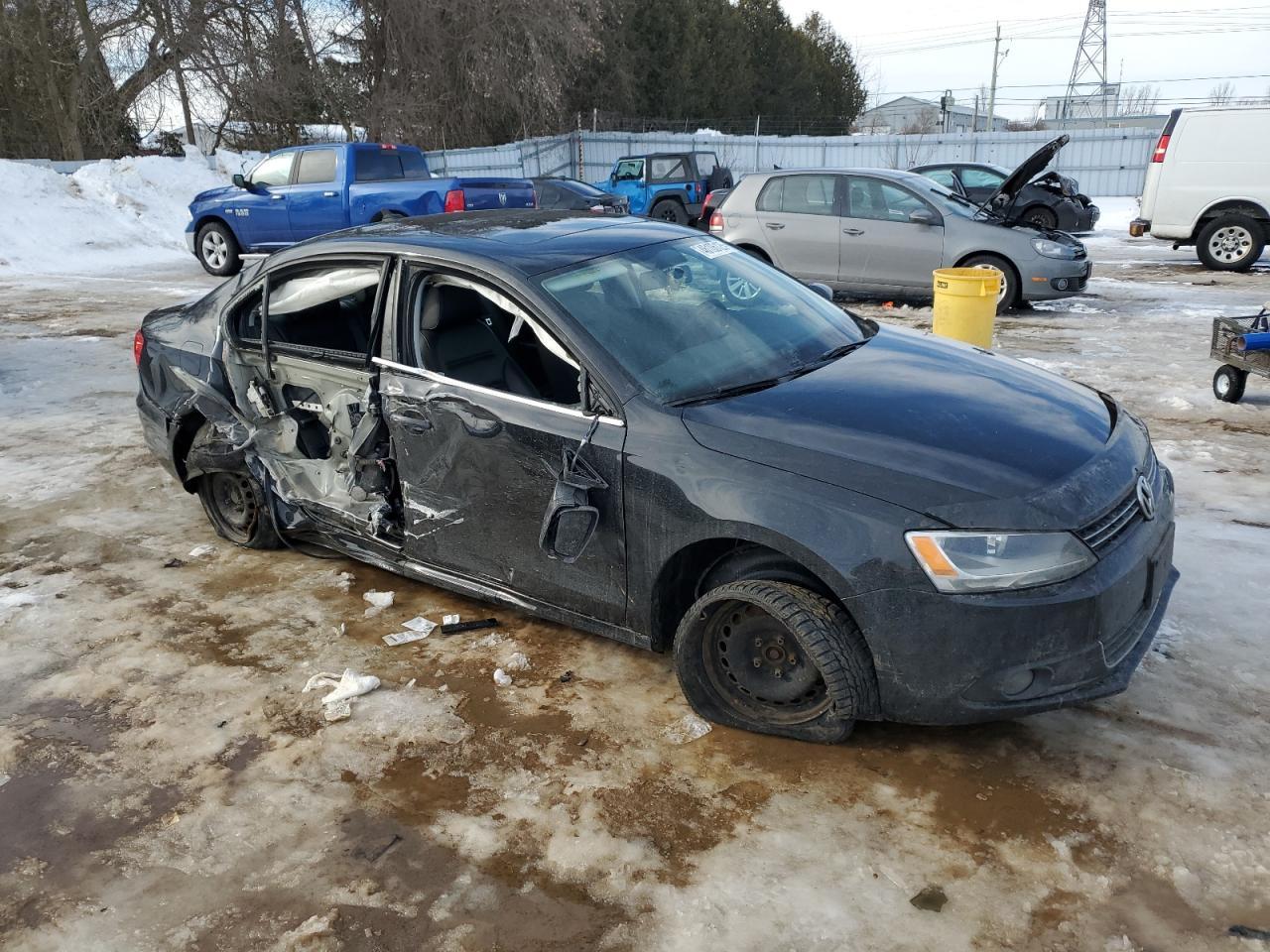 2014 VOLKSWAGEN JETTA SEL - Image 4