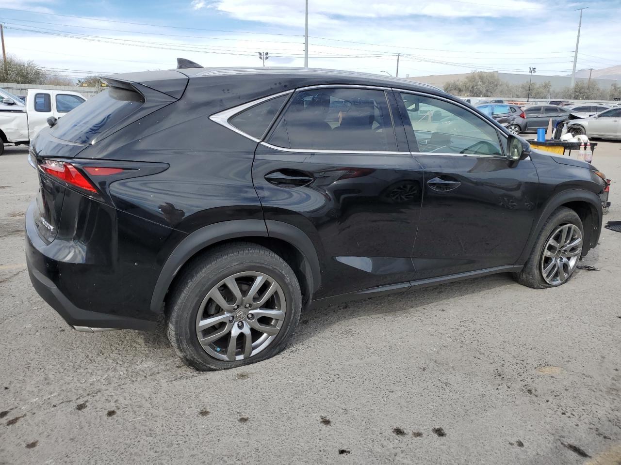 2015 LEXUS NX 200T - Фото 3