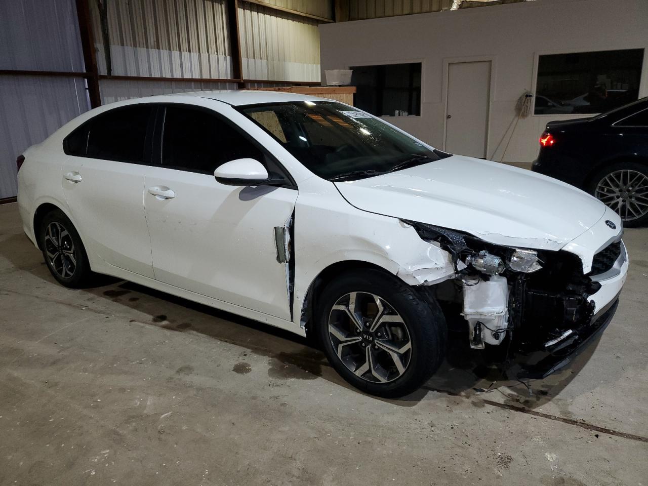 2021 KIA FORTE FE - Фото 4