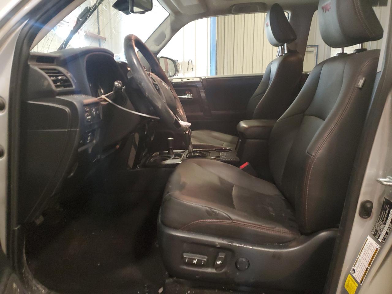 2020 TOYOTA 4RUNNER SR - Image 7