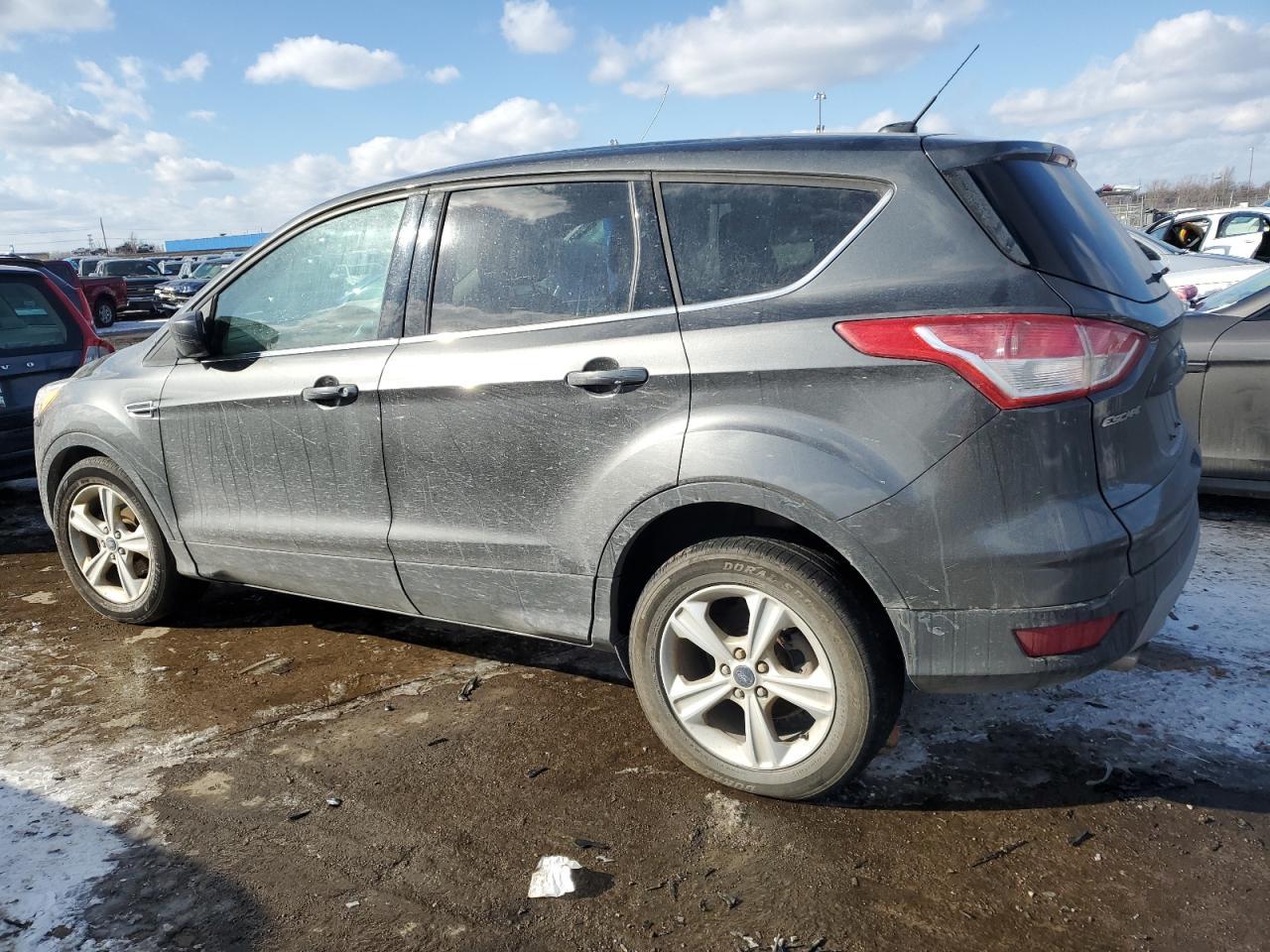 2015 FORD ESCAPE SE - Image 2