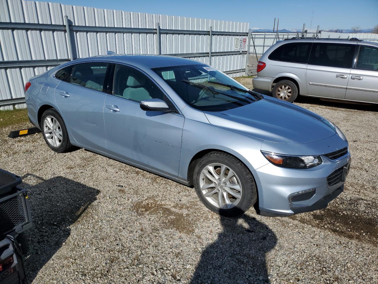 2017 CHEVROLET MALIBU LT - Image 4