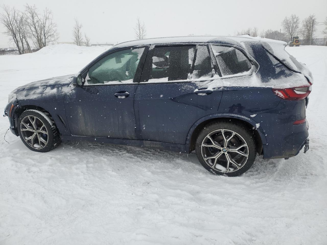 2022 BMW X5 XDRIVE4 - Image 2