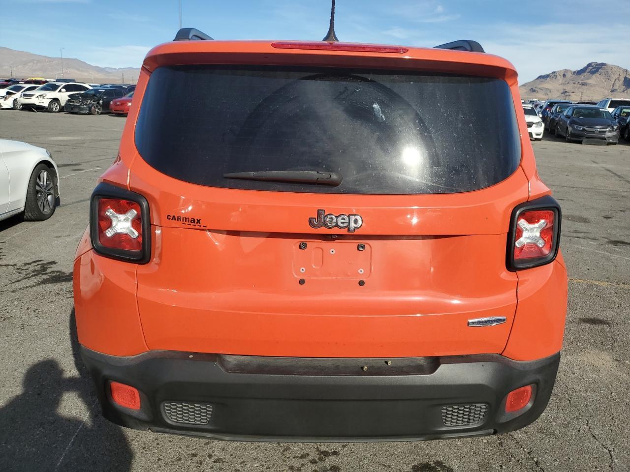2017 JEEP RENEGADE L - Image 6