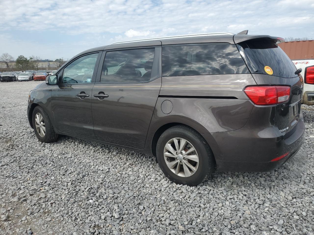 2016 KIA SEDONA LX - Image 2