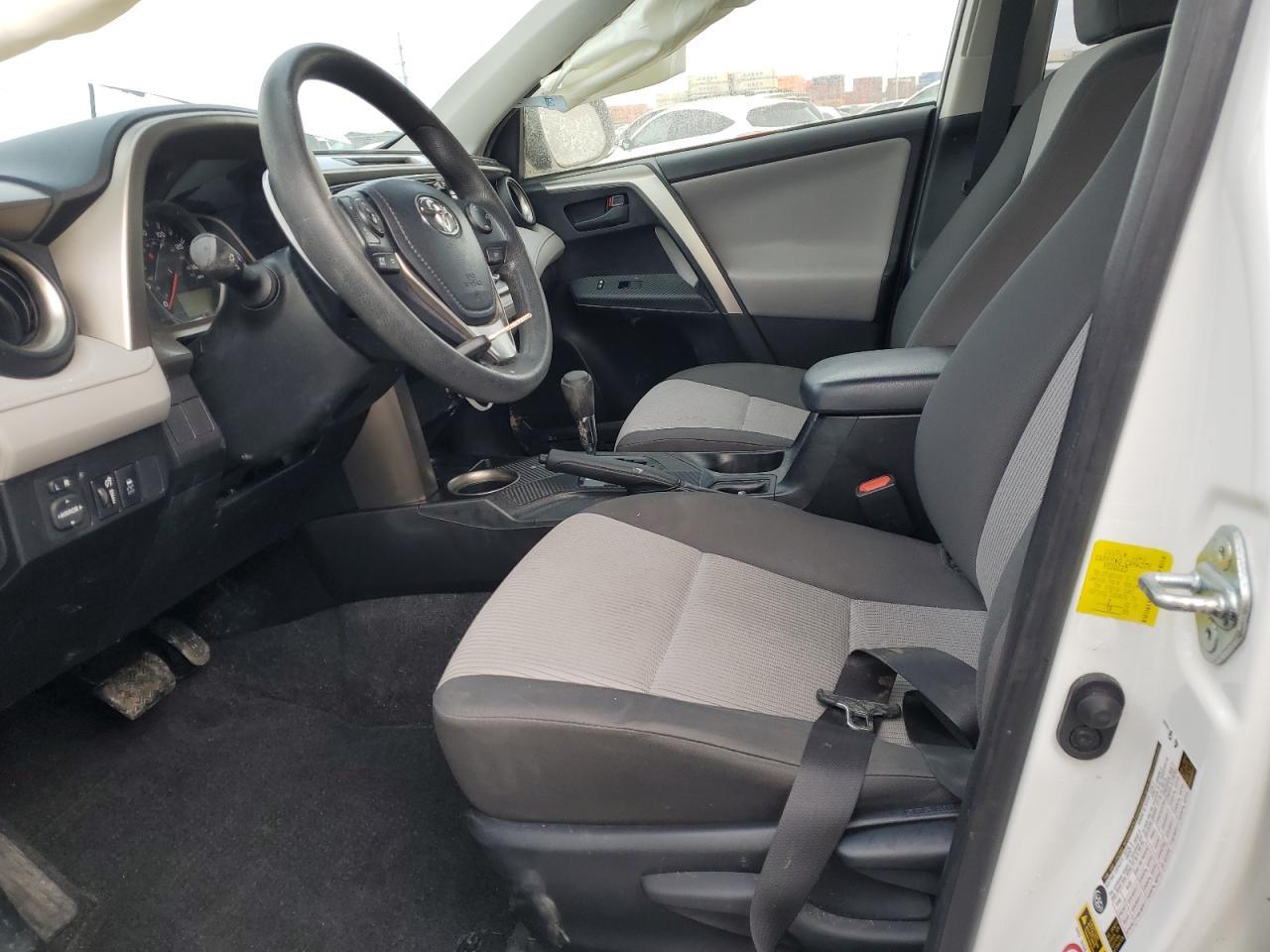 2014 TOYOTA RAV4 LE - Фото 7