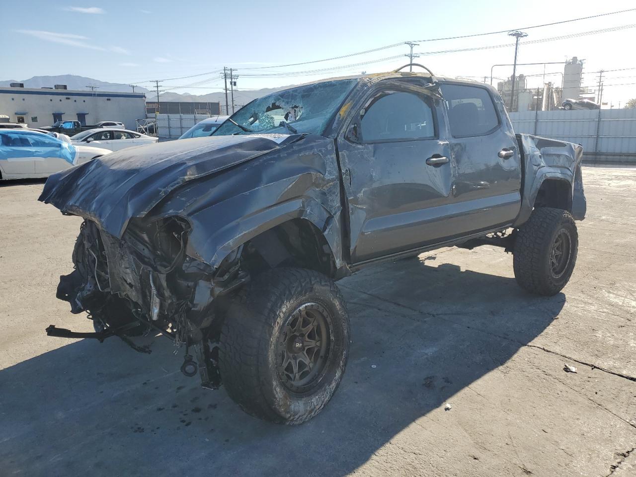 2020 TOYOTA TACOMA DOU