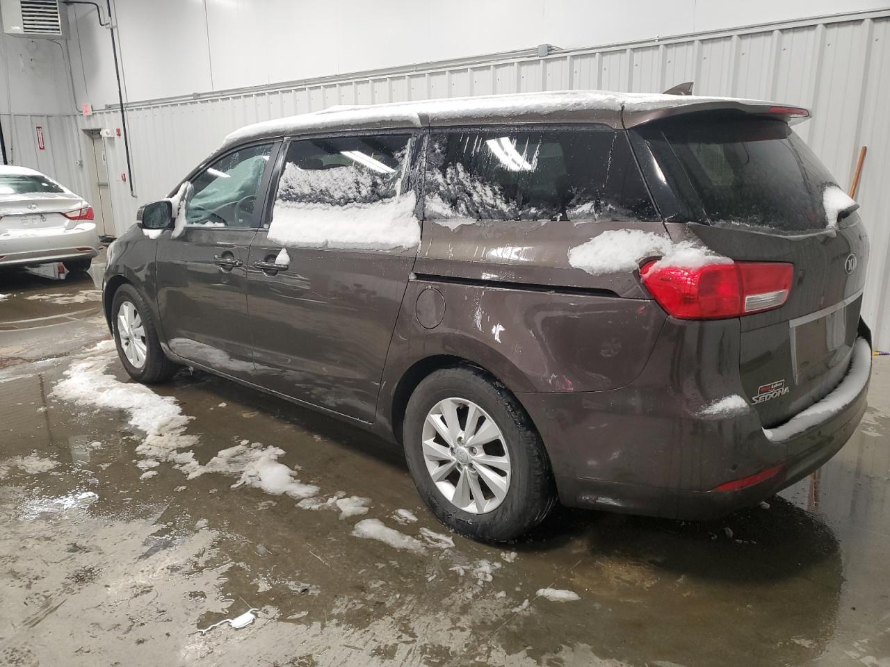 2016 KIA SEDONA LX - Фото 2