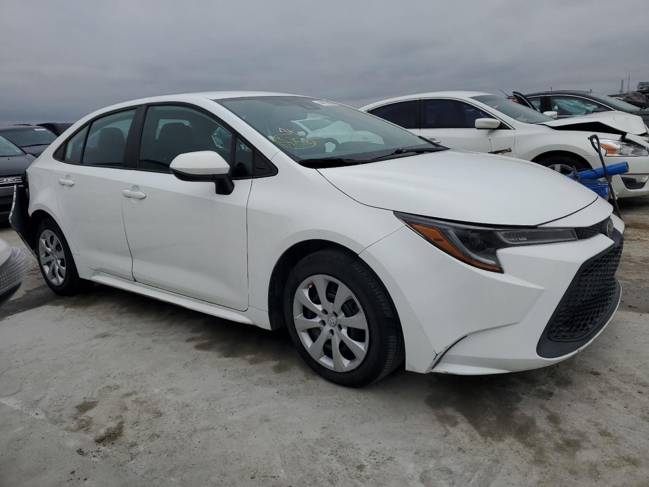 2021 TOYOTA COROLLA LE - Фото 4
