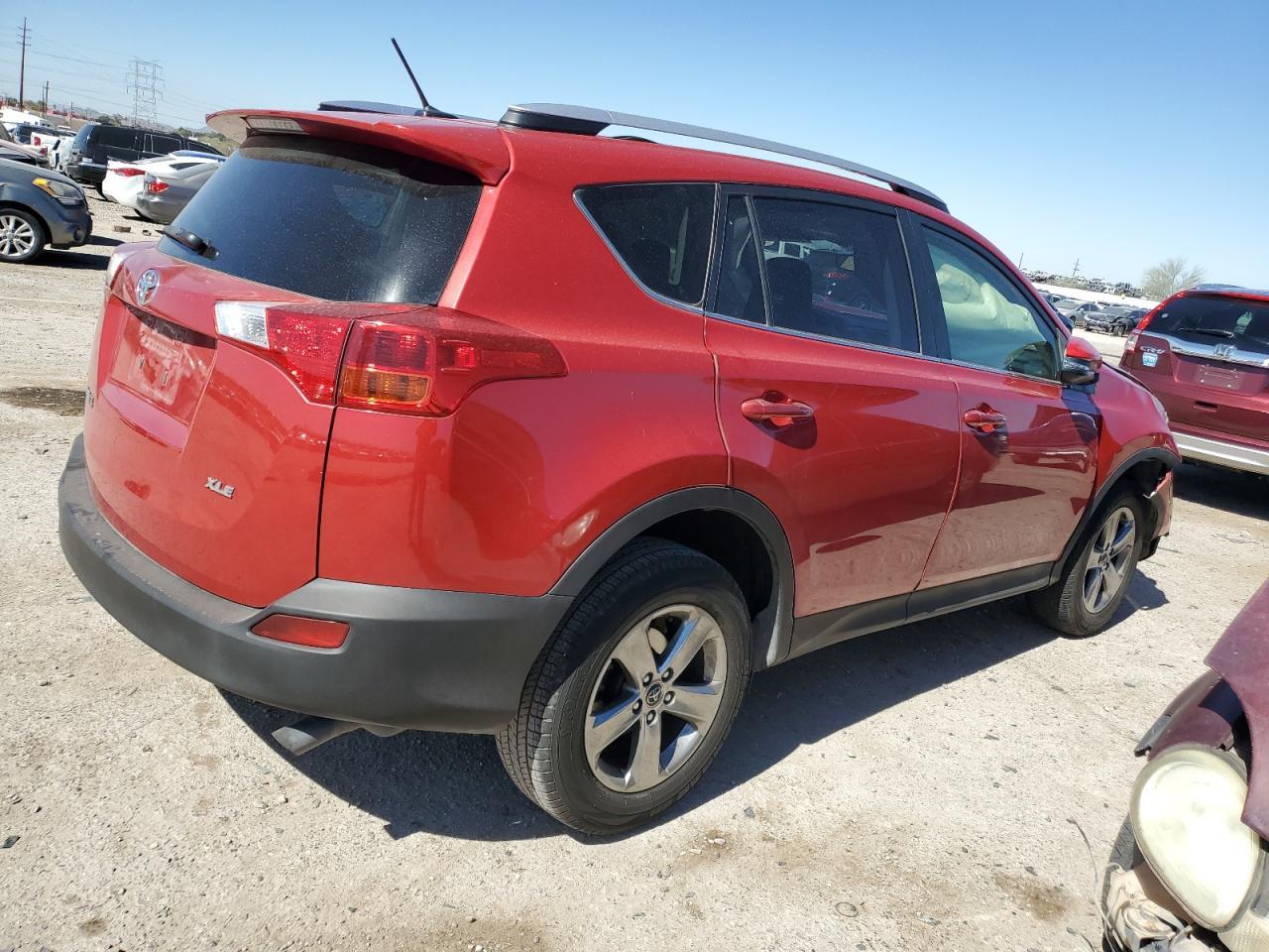 2015 TOYOTA RAV4 XLE - Фото 3