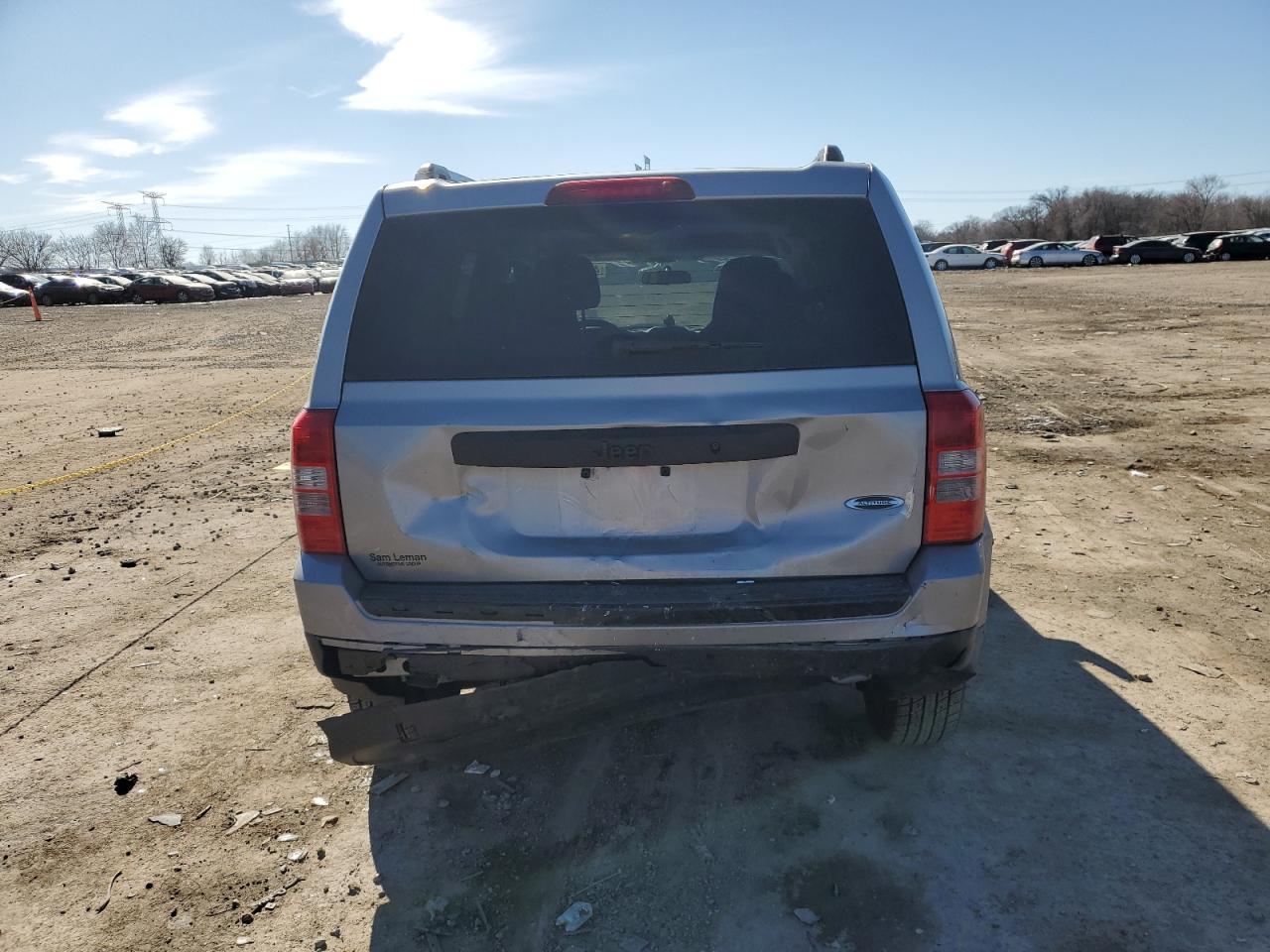 2015 JEEP PATRIOT SP - Фото 6