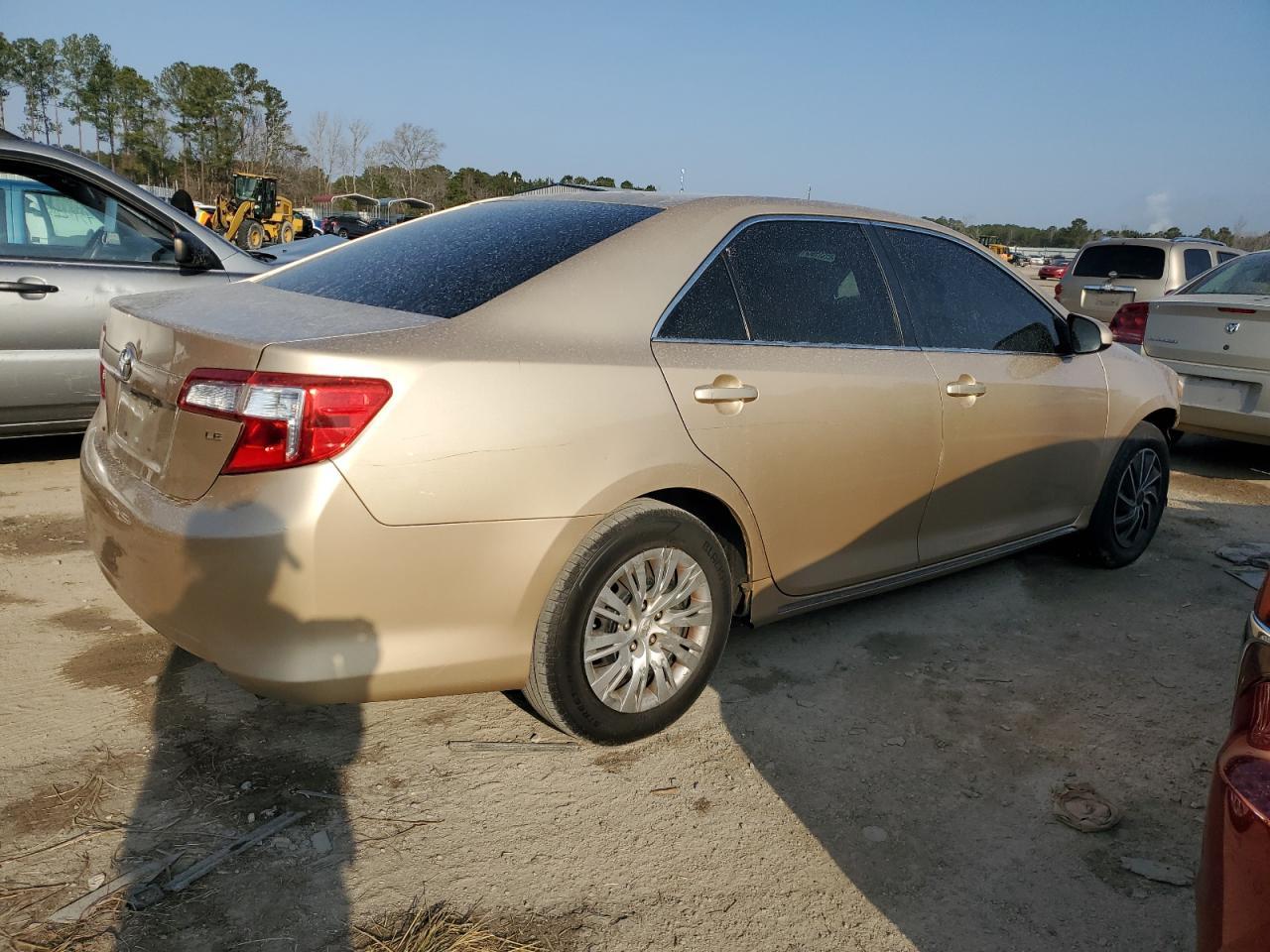 2012 TOYOTA CAMRY BASE - Фото 3