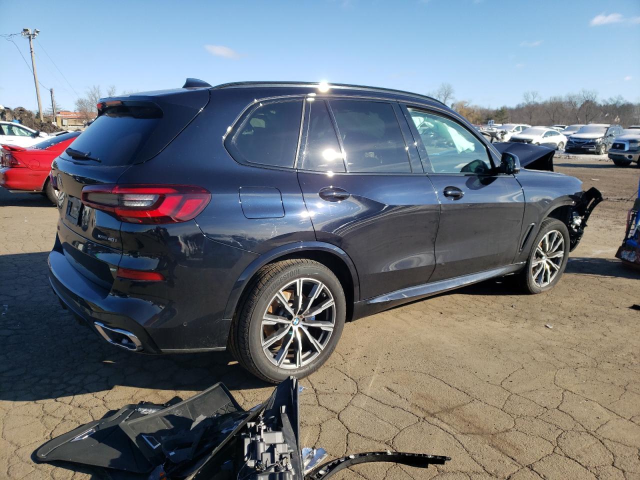2022 BMW X5 XDRIVE4 - Image 3