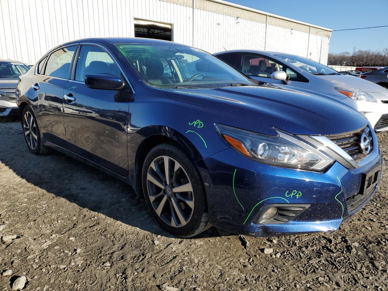 2017 NISSAN ALTIMA 2.5 - Image 4