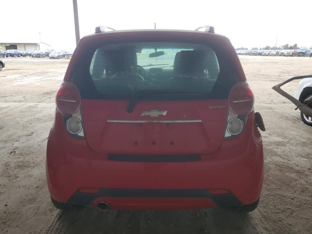 2015 CHEVROLET SPARK 2LT - Image 6