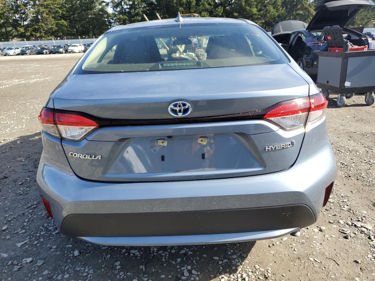 2020 TOYOTA COROLLA LE - Фото 6