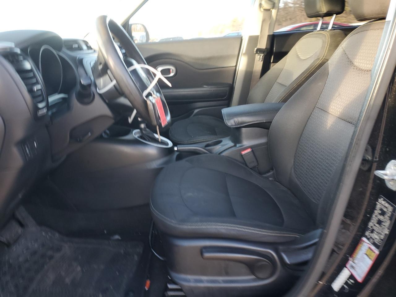 2016 KIA SOUL + - Image 7