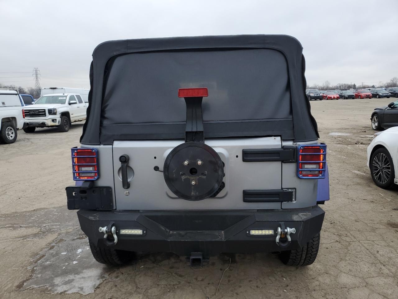 2015 JEEP WRANGLER U - Фото 6