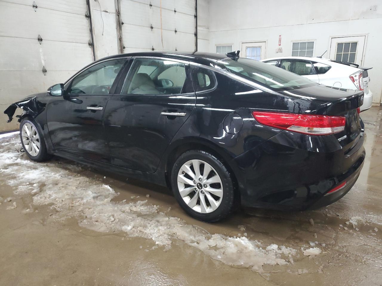 2016 KIA OPTIMA EX - Фото 2