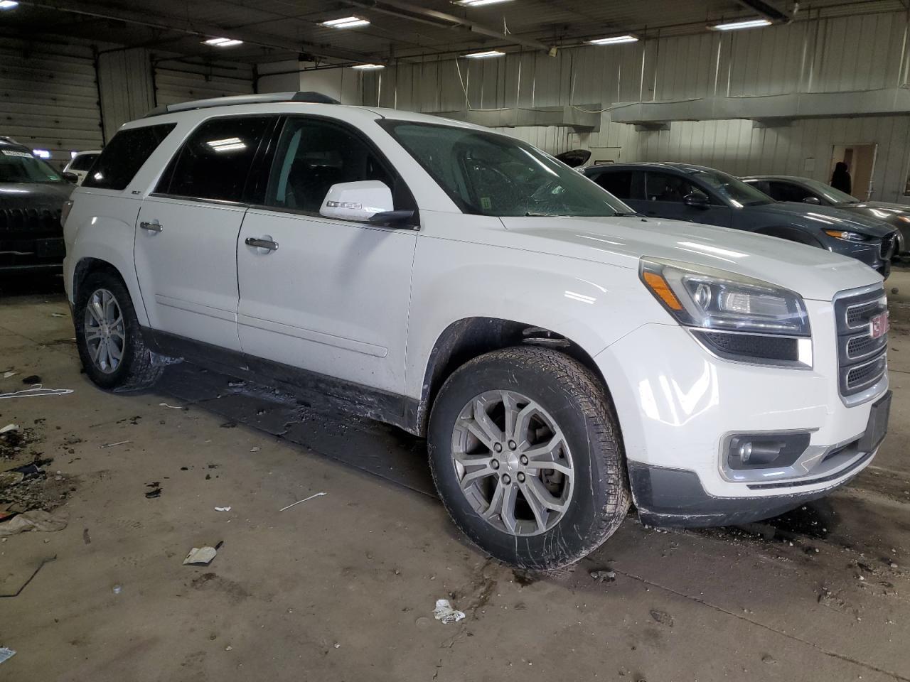 2016 GMC ACADIA SLT - Image 4