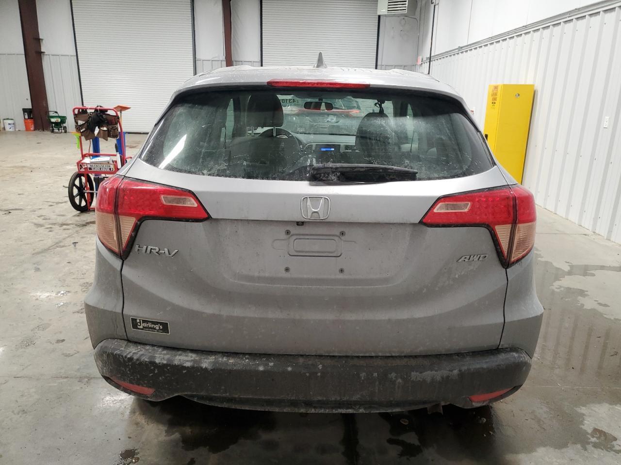 2018 HONDA HR-V LX - Image 6