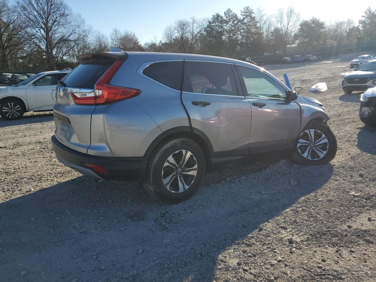 2017 HONDA CR-V LX - Image 3