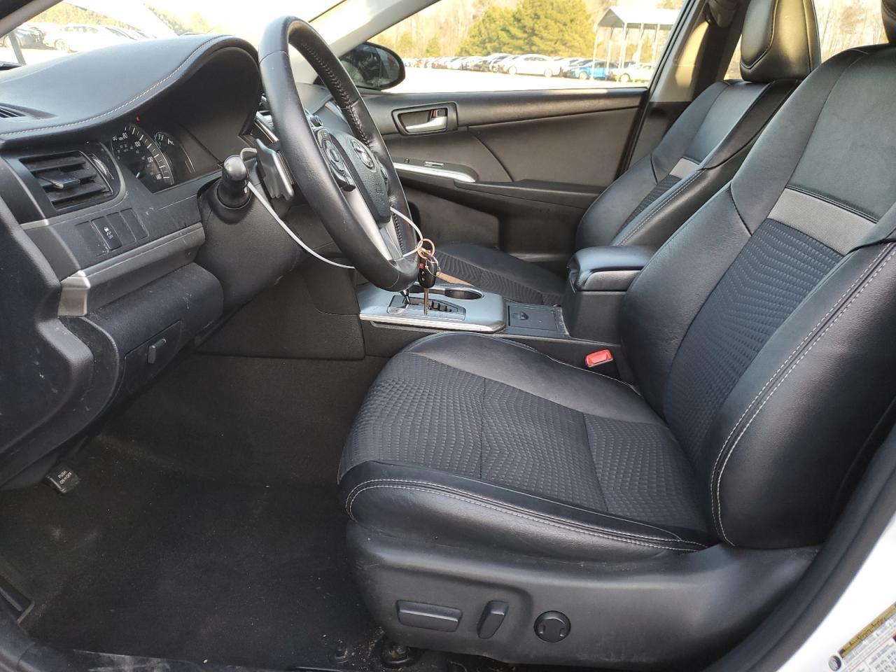 2013 TOYOTA CAMRY L - Фото 7