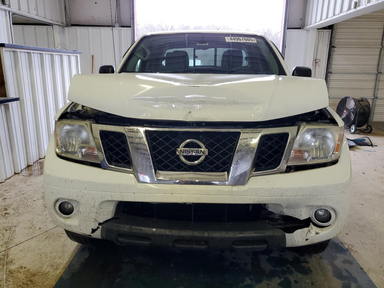 2019 NISSAN FRONTIER S - Фото 5