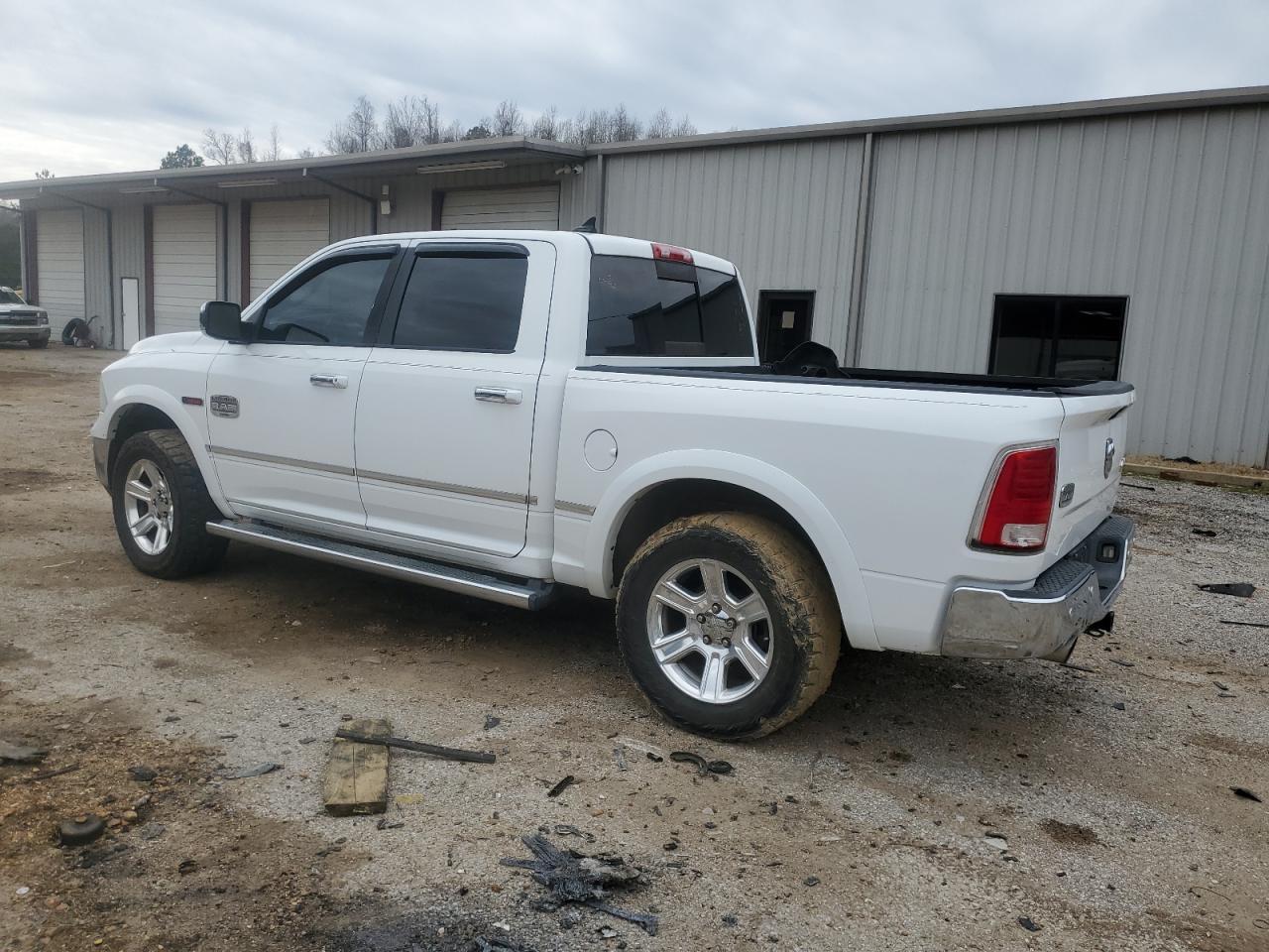 2014 RAM 1500 LONGH - Фото 2