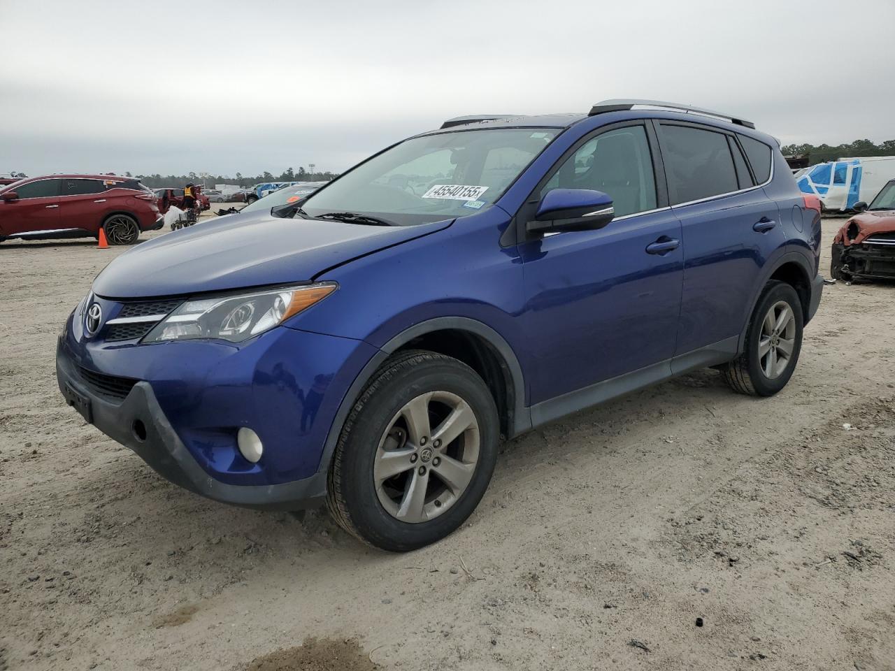 2015 TOYOTA RAV4 XLE