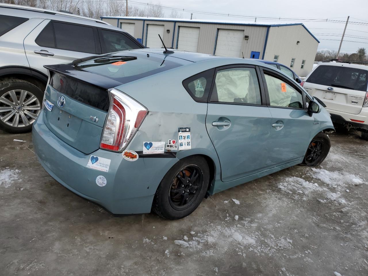 2015 TOYOTA PRIUS - Фото 3