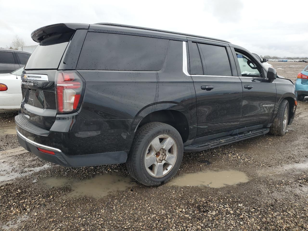 2023 CHEVROLET SUBURBAN K - Фото 3