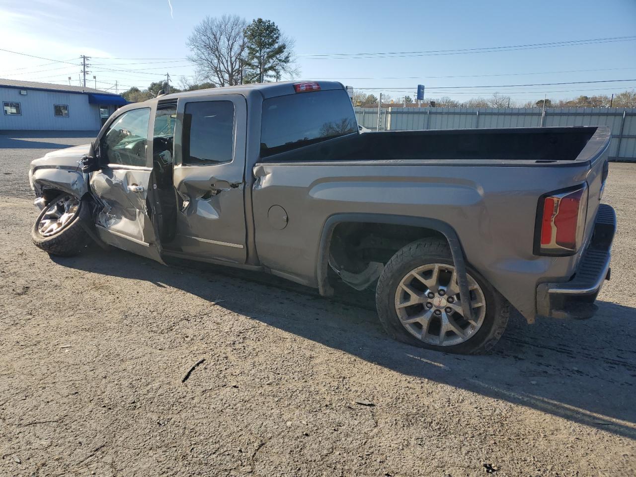 2017 GMC SIERRA K15 - Image 2