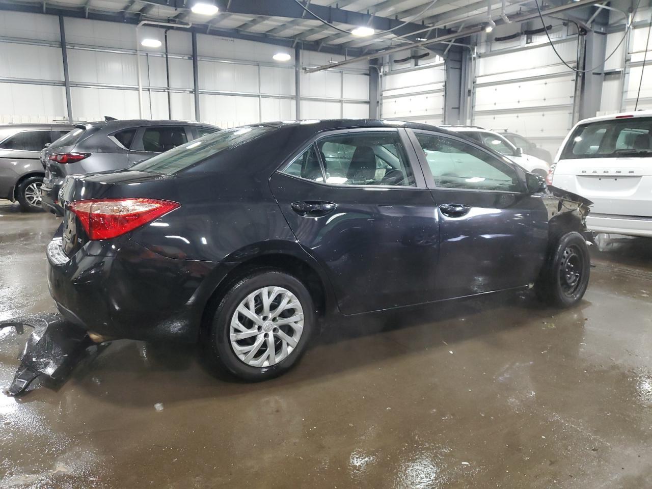 2018 TOYOTA COROLLA L - Image 3