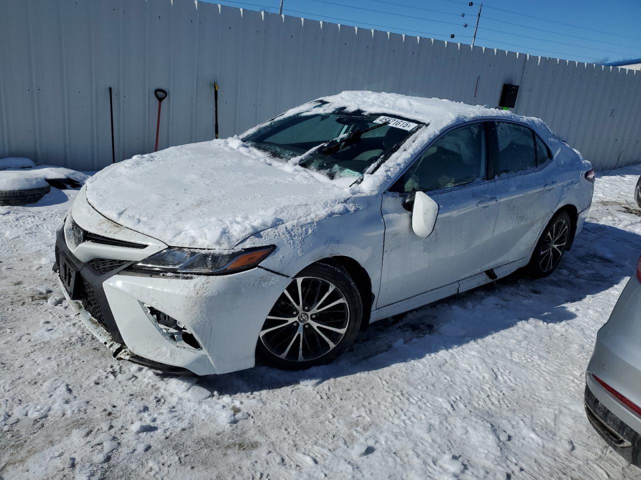 2020 TOYOTA CAMRY SE