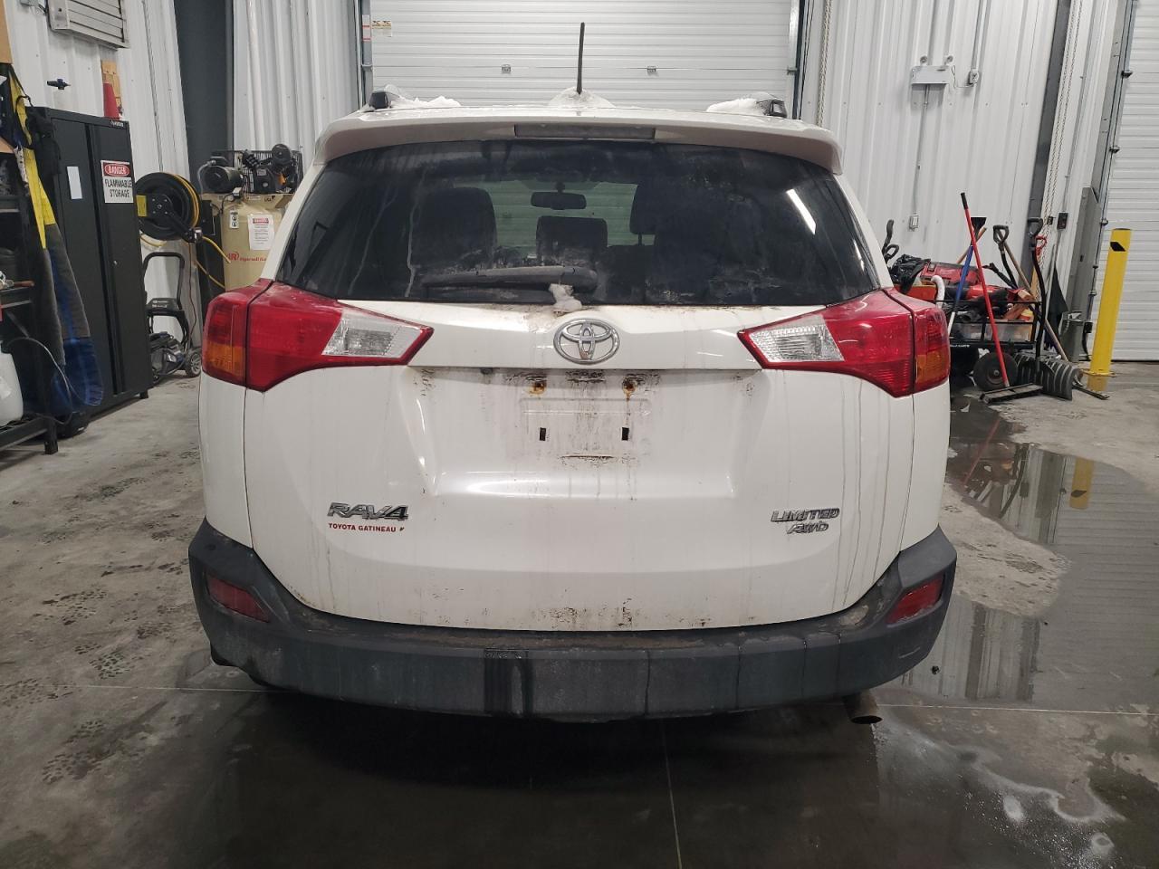 2015 TOYOTA RAV4 LIMIT - Фото 6