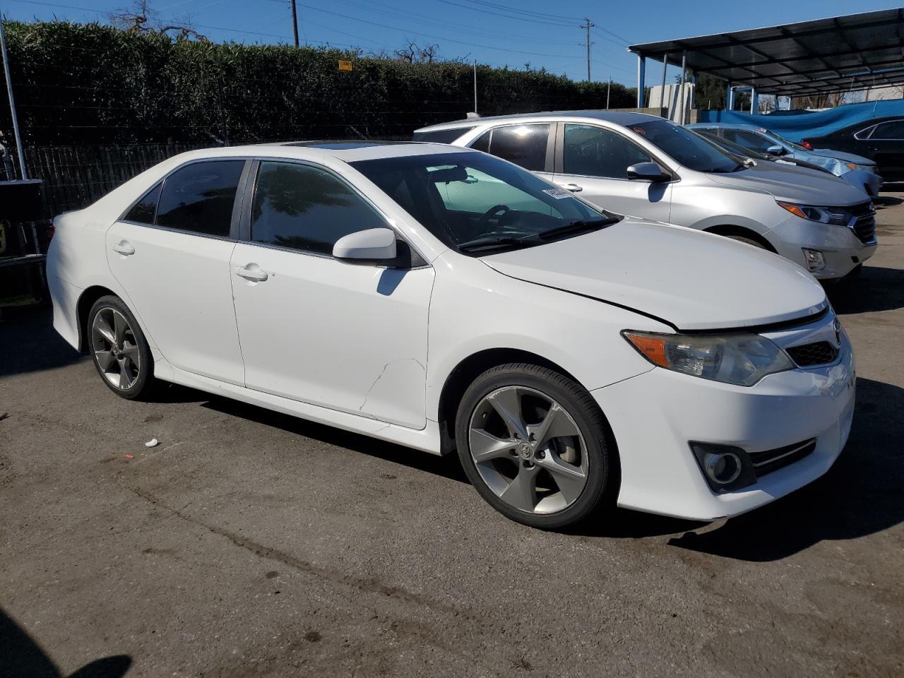 2012 TOYOTA CAMRY BASE - Фото 4