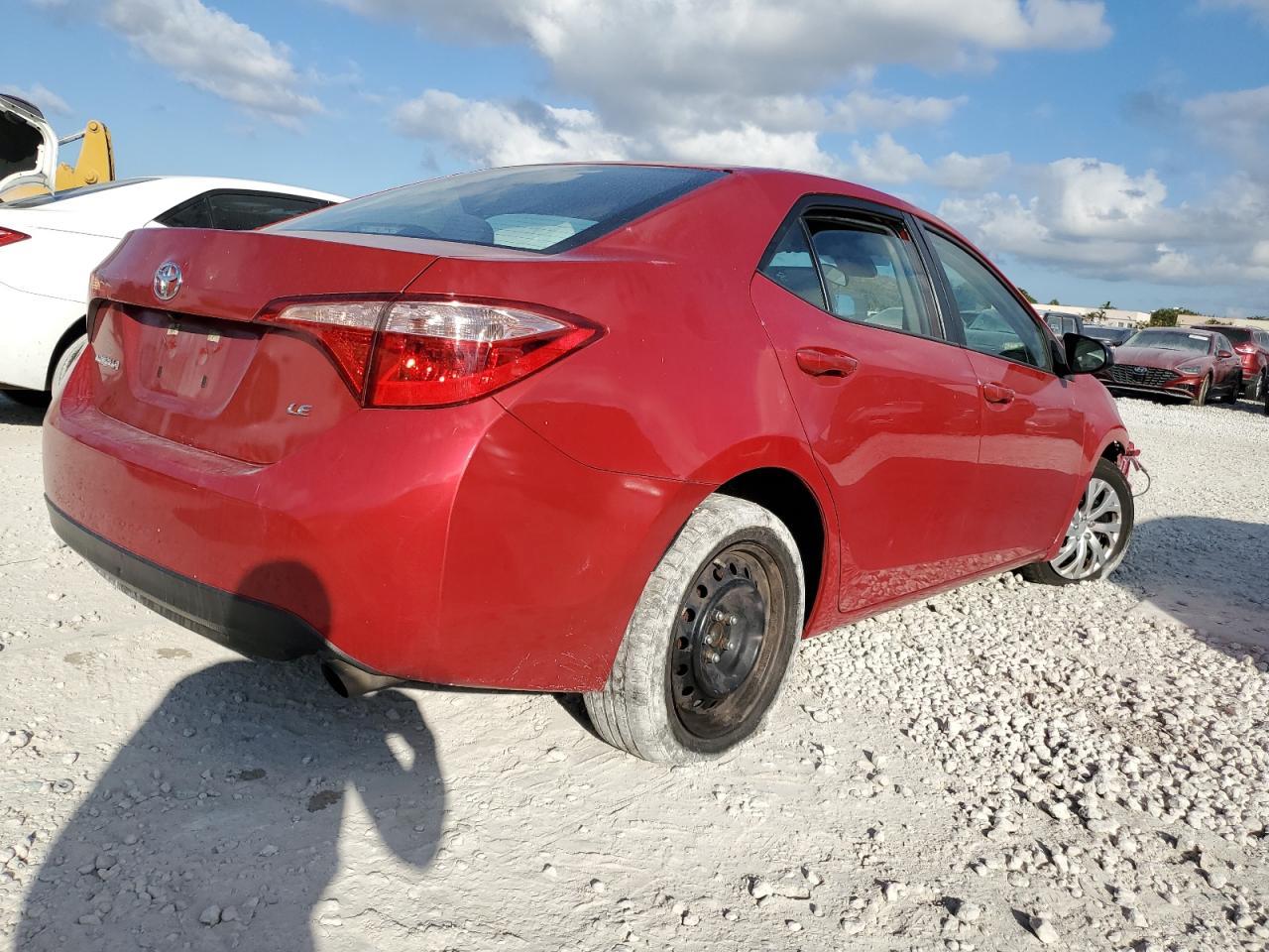 2019 TOYOTA COROLLA L - Image 3