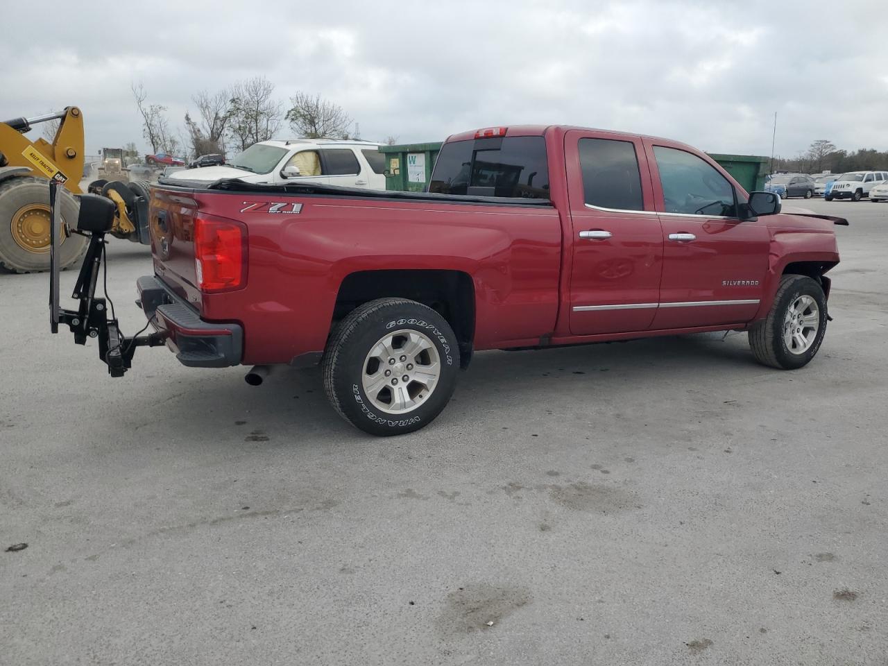 2018 CHEVROLET SILVERADO - Image 3